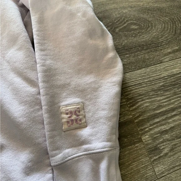 Glossier Women’s Lavender Hoodie with Embroidered Logo Size XL - Picture 7 of 9